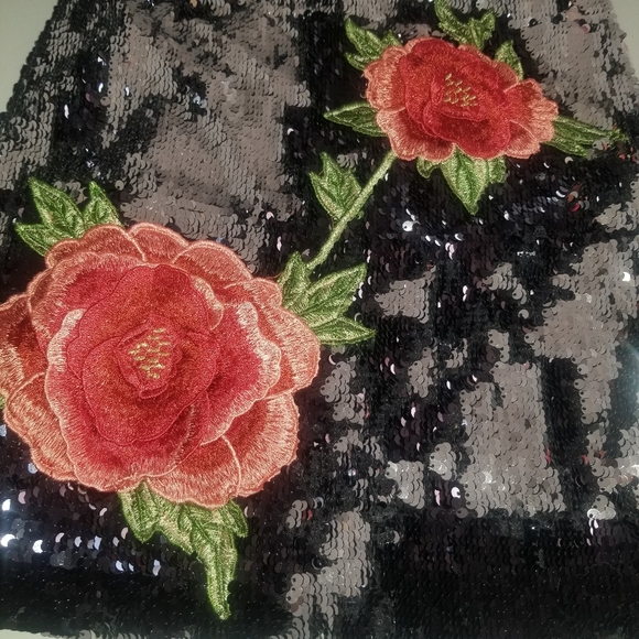 Floral Embroidered Sequin Mini-Skirt - Picture 3 of 3